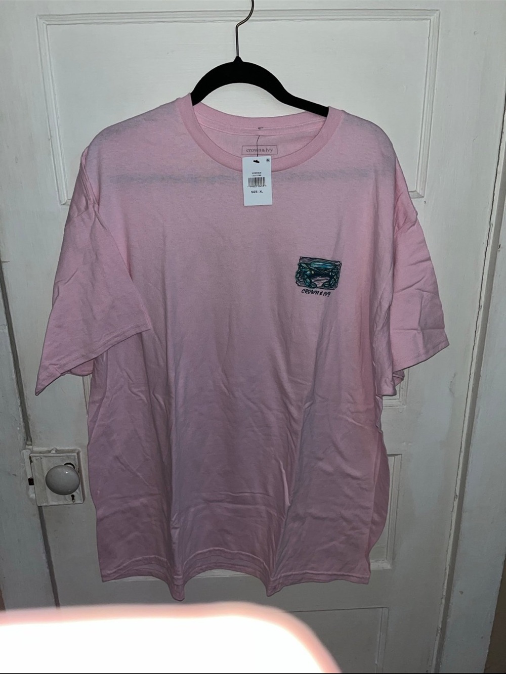 crown & ivy Light Pink Graphic Pocket Tee
